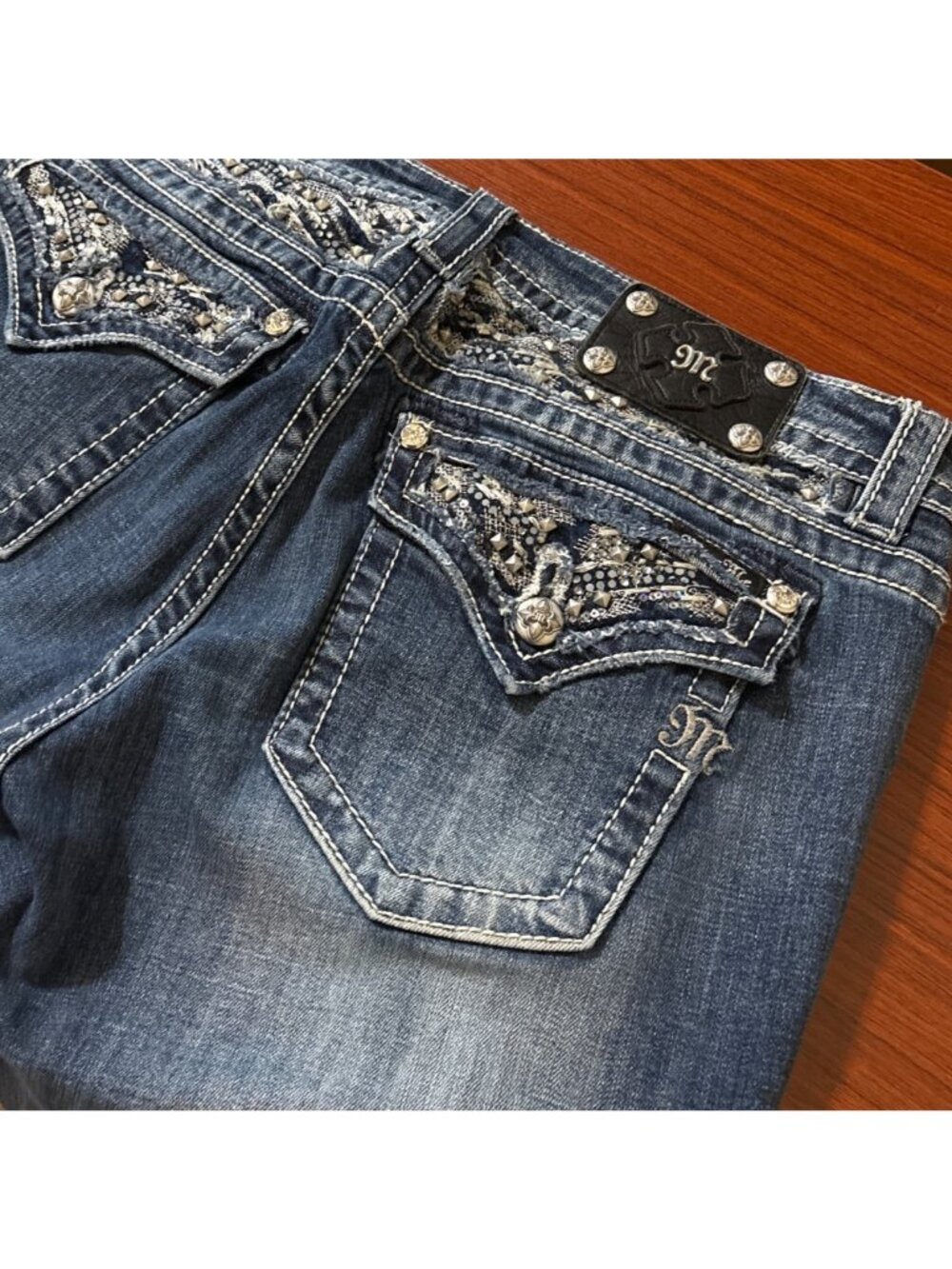 Miss Me Womens Size 33 Relaxed Bootcut Jeans Dark Wash Embellished Pockets